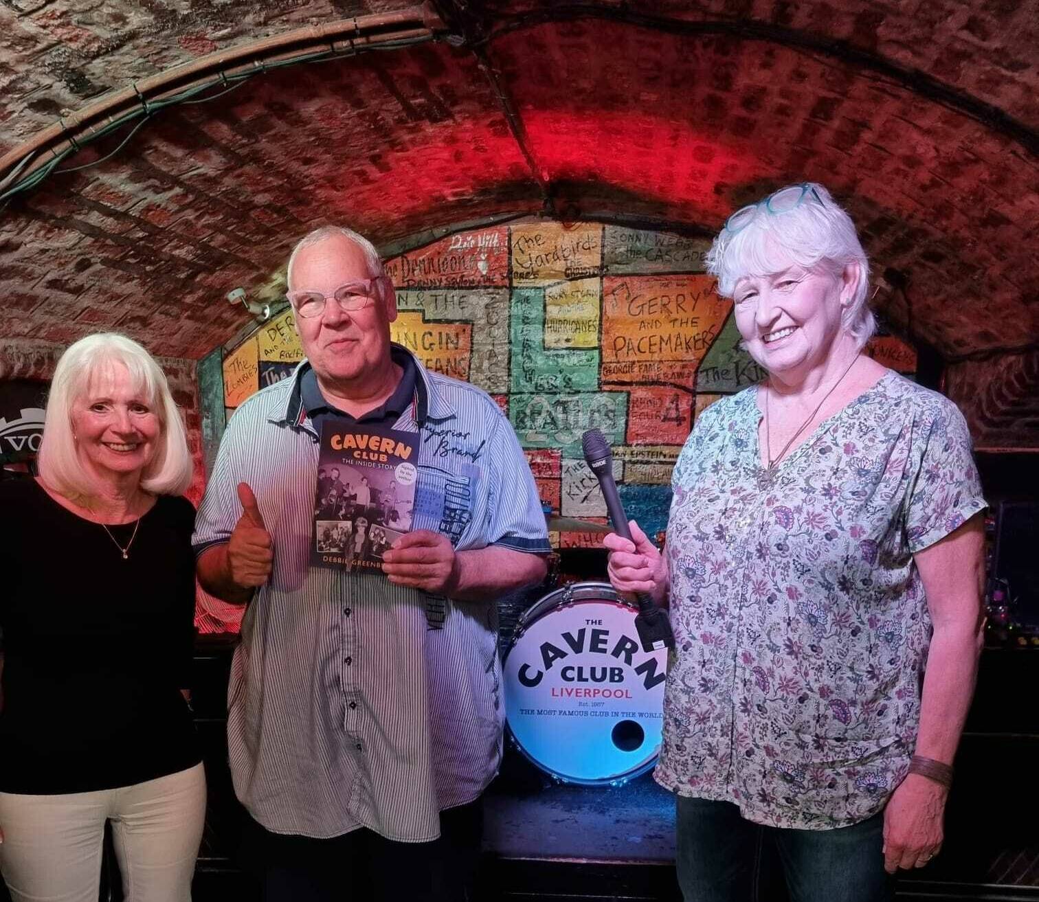 Gabi Koepp und Jürgen Meis reisten nach Liverpool und interviewten dort Debbie Greenberg im legendären Cavern Club.